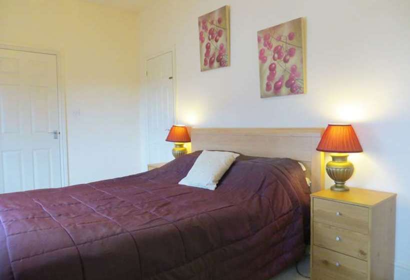 The Hideaway Close To All Amenities