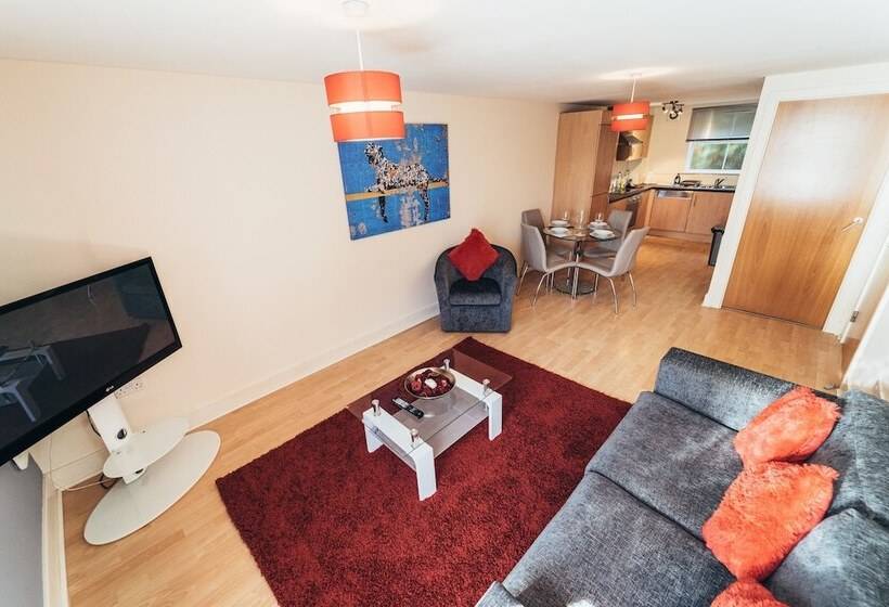 The Stay Company, Dalby House