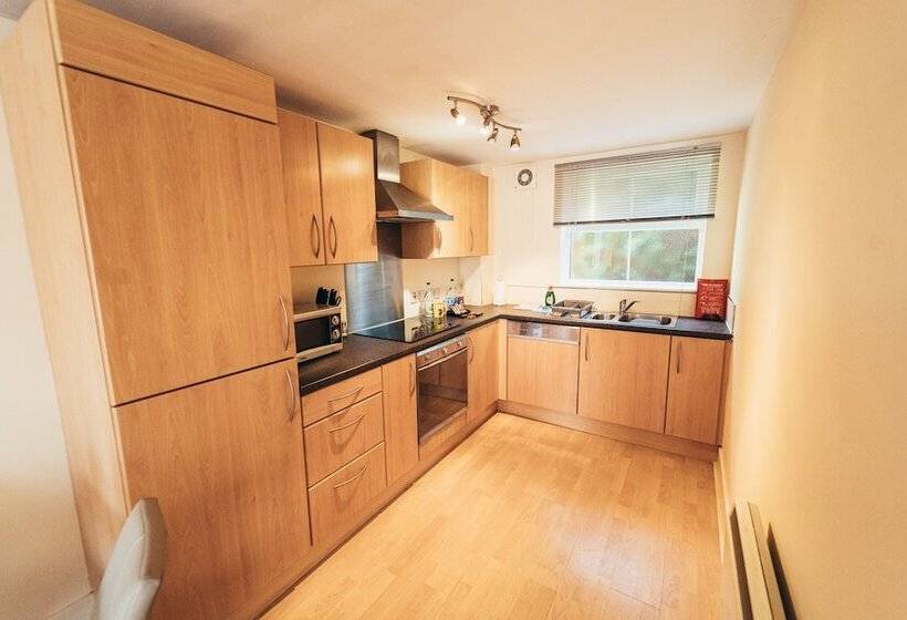 The Stay Company, Dalby House