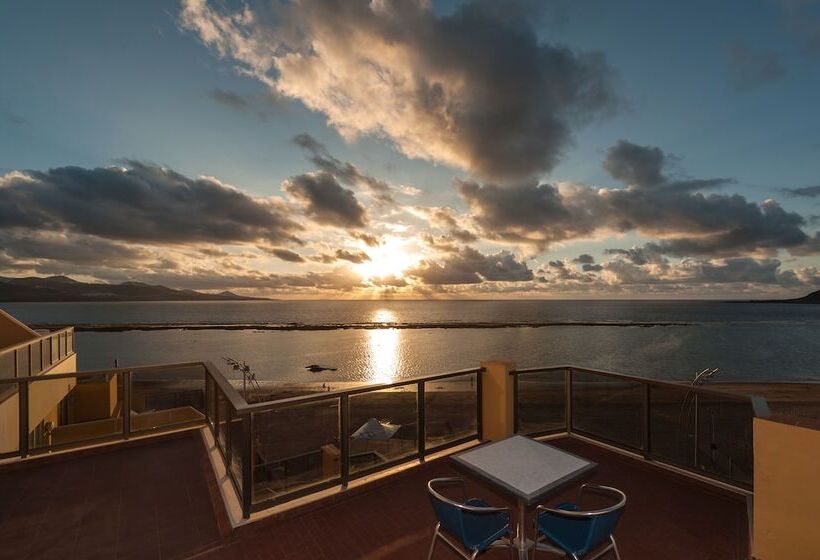 Apartamentos Colón Playa