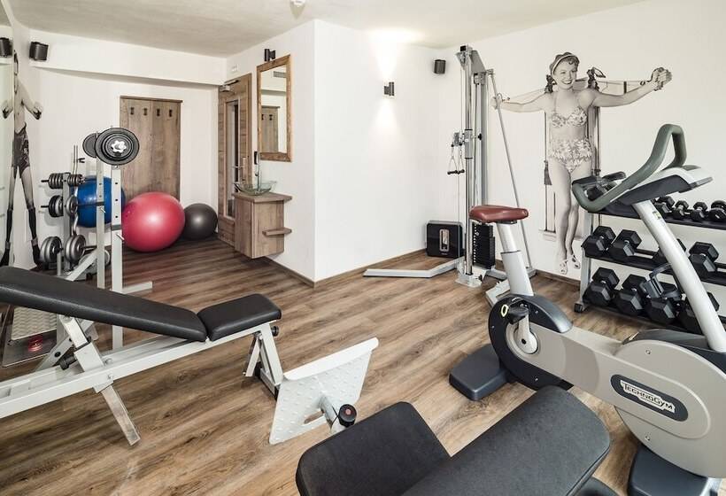 Arthotel Anterleghes Gardenahotels