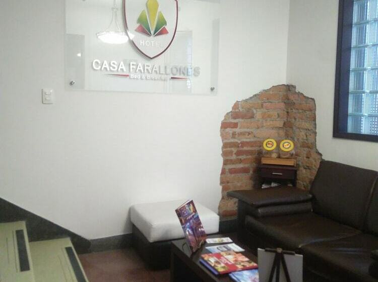 تختخواب و صبحانه Casa Farallones