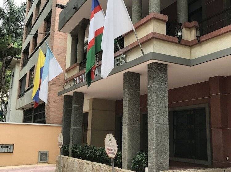 تختخواب و صبحانه Casa Farallones