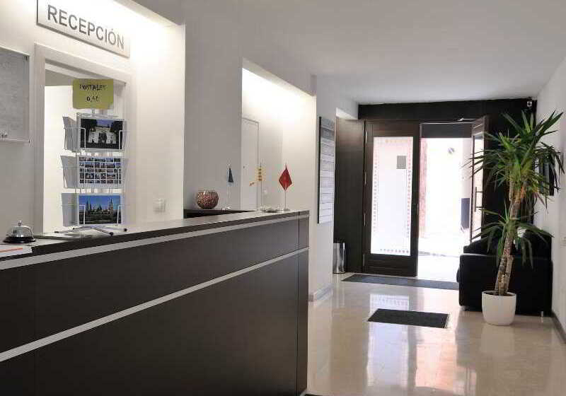 Casa Palacio De Los Sitios