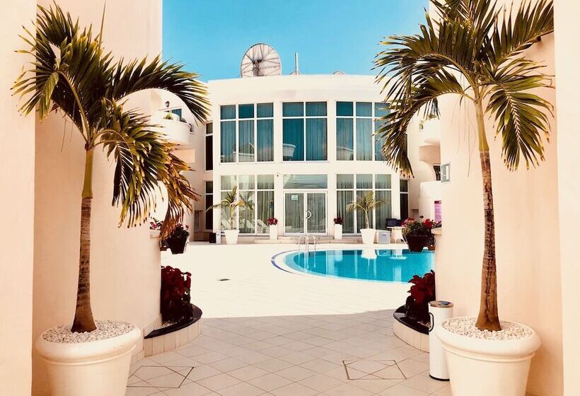 Flamingo Suites Boutique