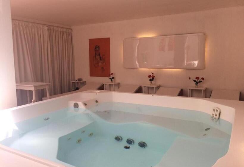 Grand Hotel Santa Teresita