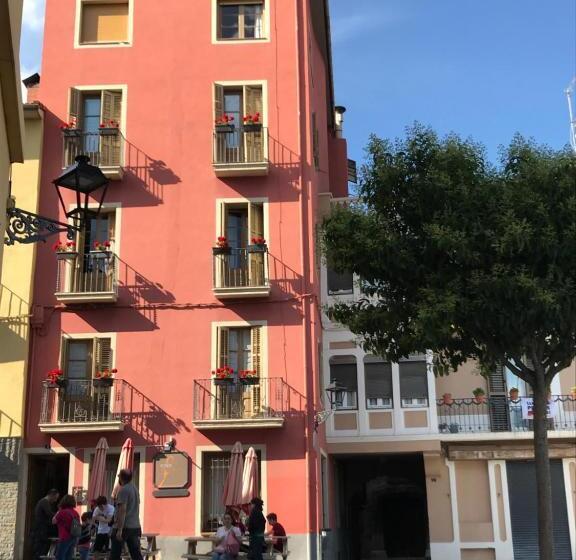 פונדק Fonda Can Fasersia