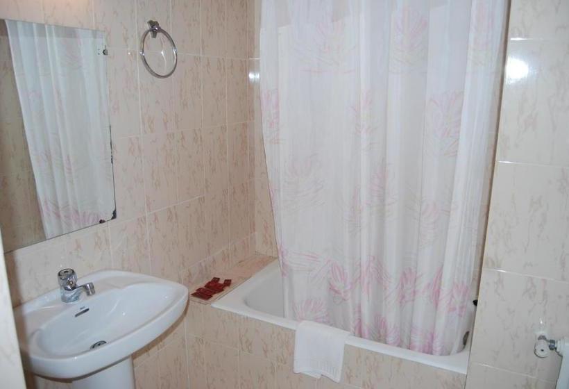 مسافرخانه Pension Casa Vicenta