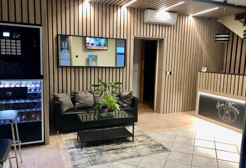 Hostal San Martin