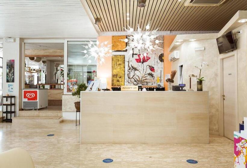 Отель Al Nuovo Porto