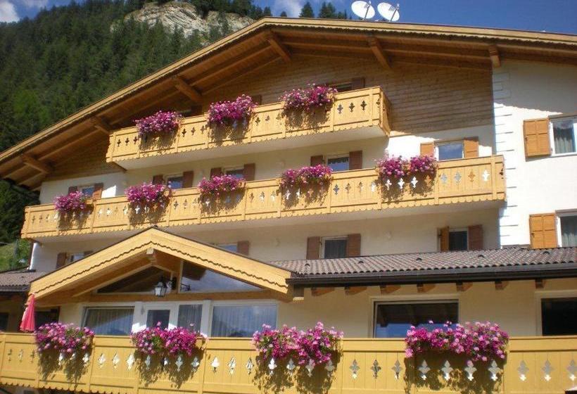 فندق Albergo Fiordaliso