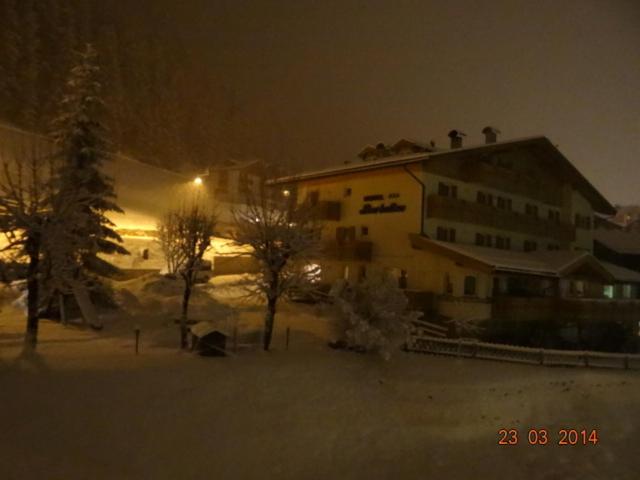 هتل Albergo Fiordaliso