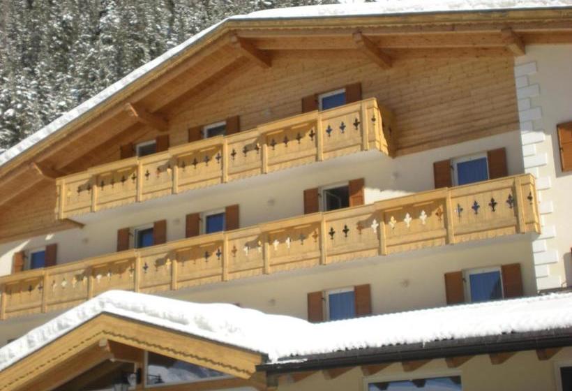 فندق Albergo Fiordaliso