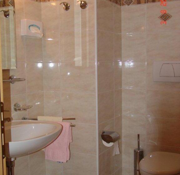 فندق Albergo Fiordaliso