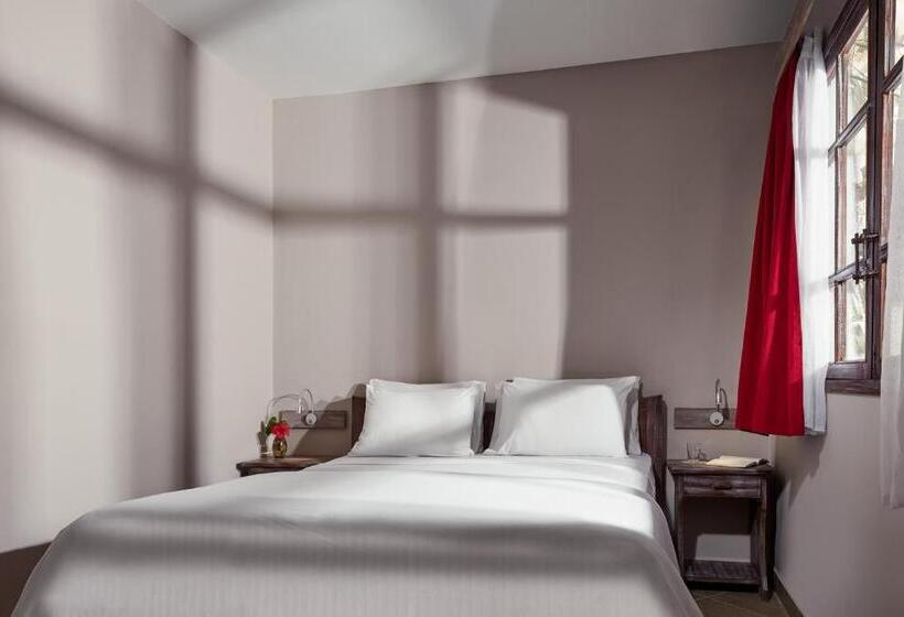 בית מלון כפרי All Blue