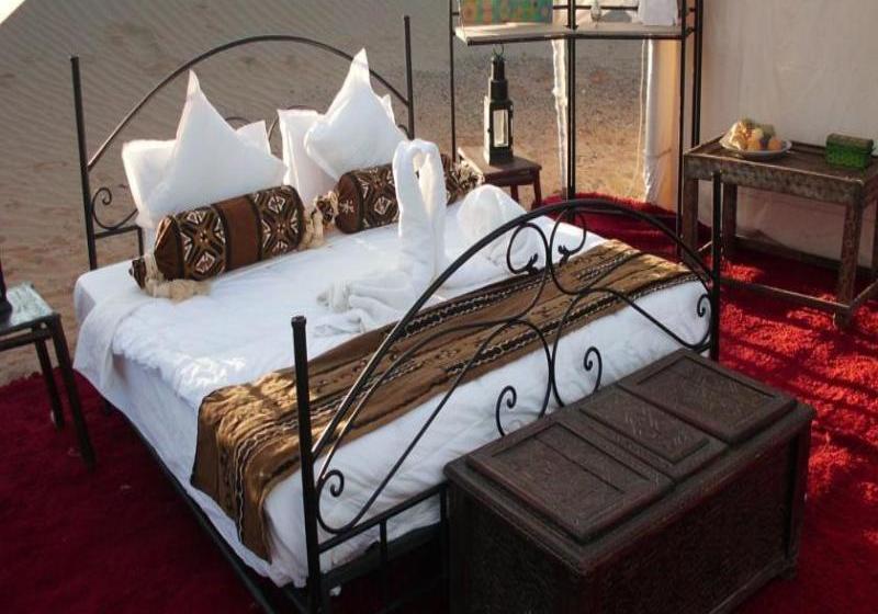 هتل Auberge Bivouac La Belle Etoile