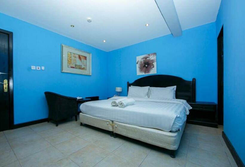 هتل Bahrain Plaza