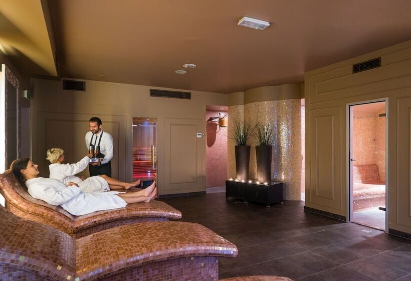 Bastion Heritage Hotel Relais & Châteaux