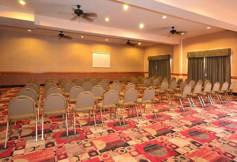 فندق Best Western Casa Villa Suites