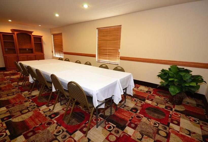 فندق Best Western Casa Villa Suites