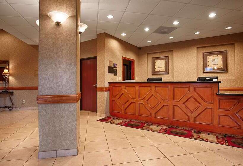 فندق Best Western Casa Villa Suites