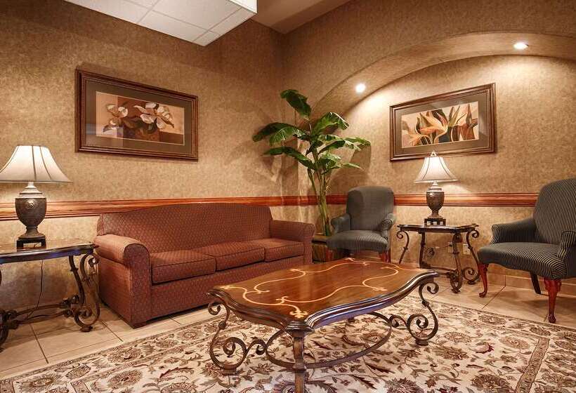 فندق Best Western Casa Villa Suites