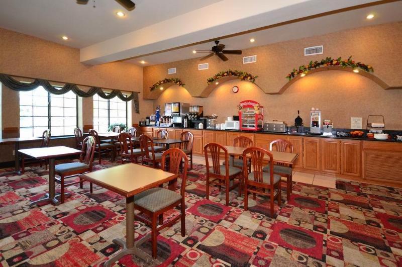 فندق Best Western Casa Villa Suites