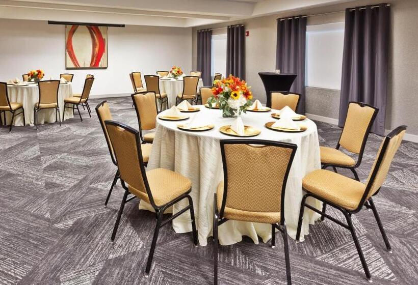 בית מלון כפרי Sonesta Essential Columbus