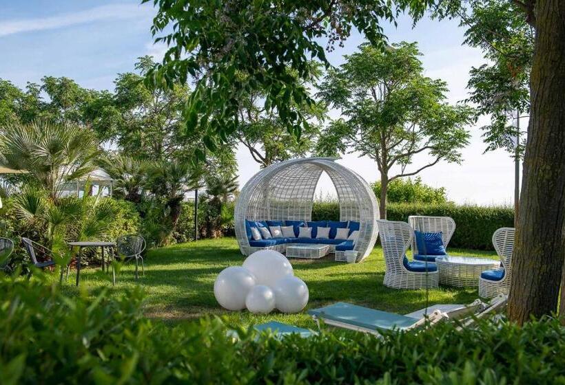 ホテル Blu Suite Resort