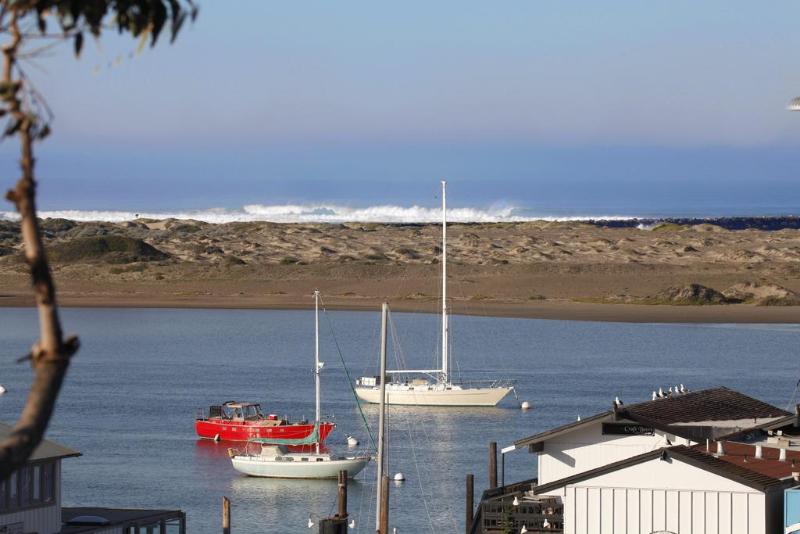 فندق Blue Sail Inn