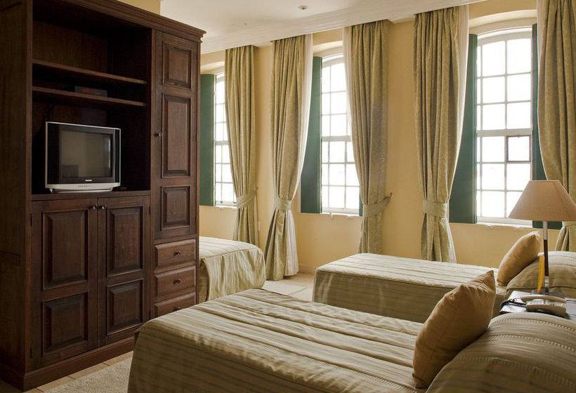 Отель Boutique A Casa das Portas Velhas