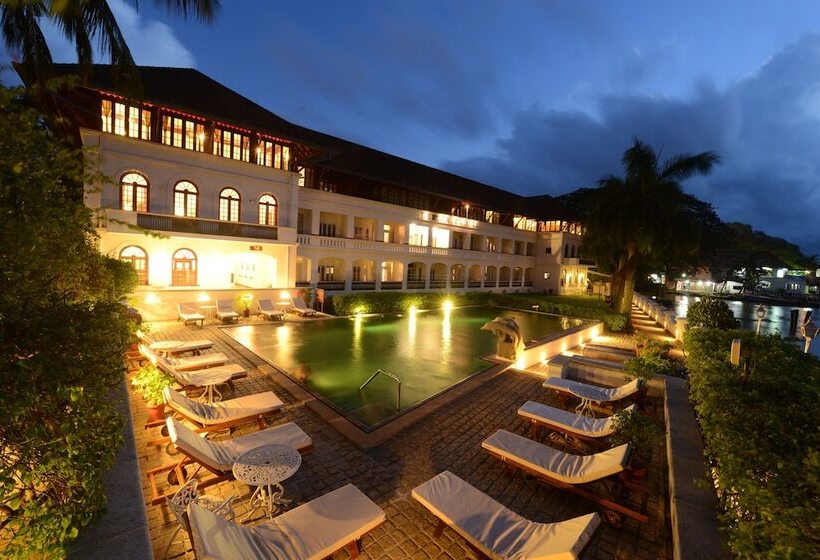 هتل Brunton Boatyard A Cgh Earth Experience