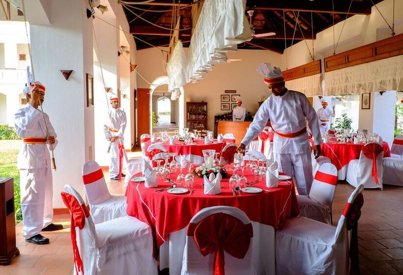 هتل Brunton Boatyard A Cgh Earth Experience