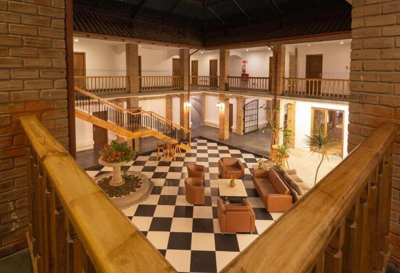 فندق Y Cabañas Campanario