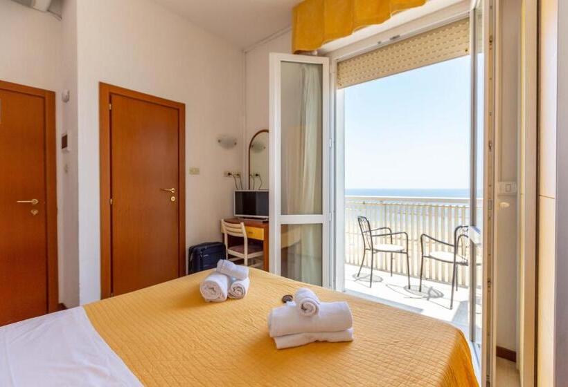 בית מלון כפרי Carnaby