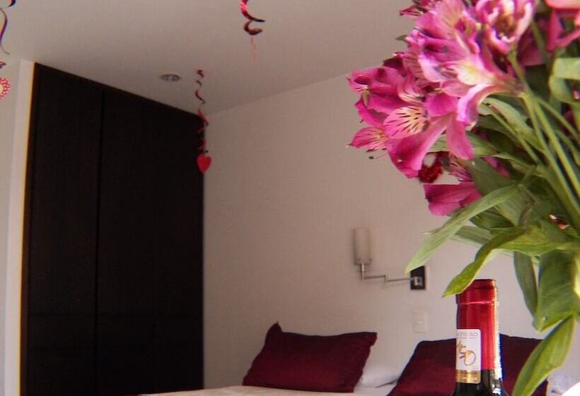 هتل Casa Santa Monica Norte