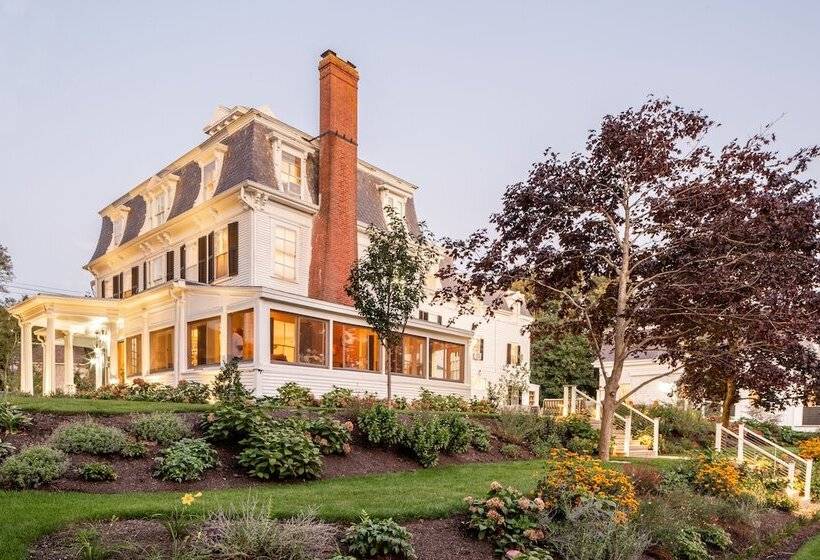 فندق Chapter House