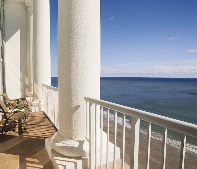 ホテル Club Wyndham Seawatch Resort