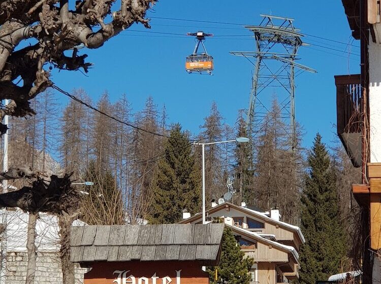 호텔 Columbia & Spa