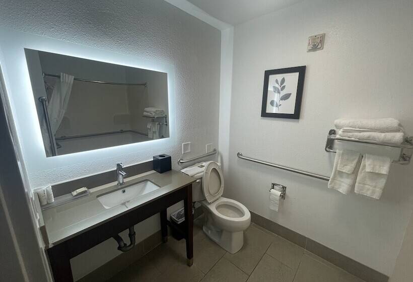 Отель Country Inn & Suites By Radisson, Midway   Tallahassee West