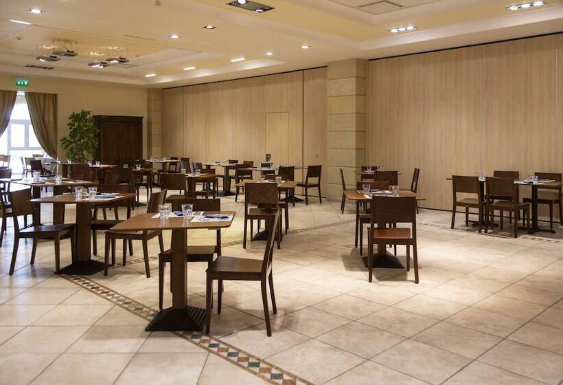 酒店 Dolmen Sport Resort