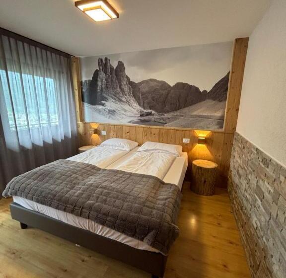 בית מלון כפרי El Laresh