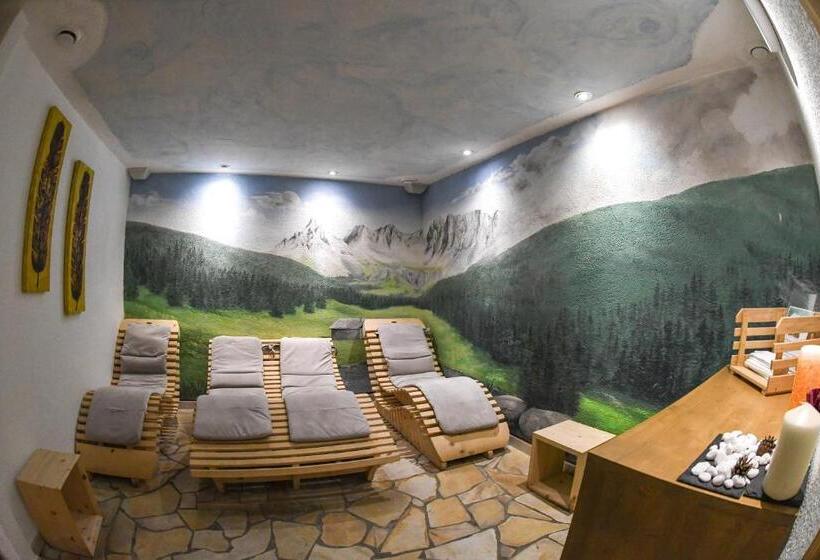 בית מלון כפרי El Laresh