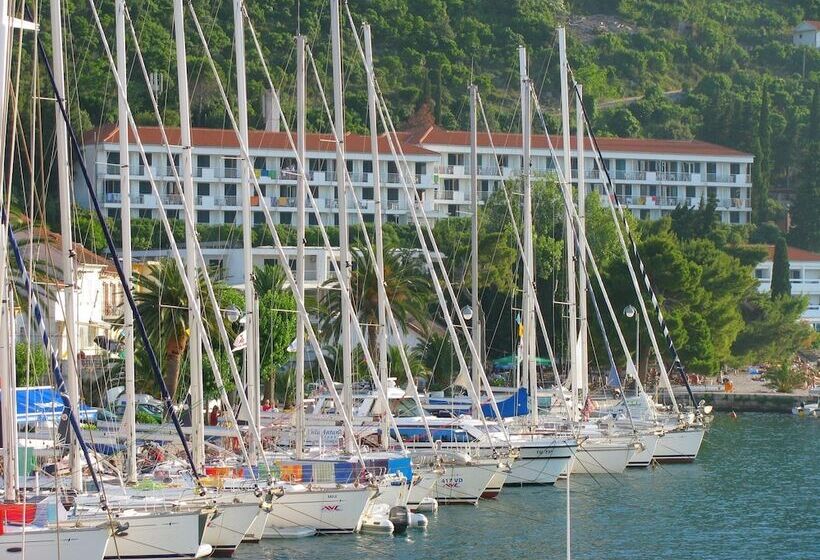 בית מלון כפרי Faraon