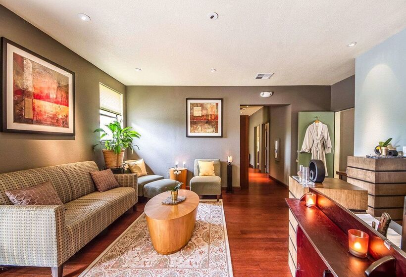 Gaia Hotel & Spa, Ascend Hotel Collection