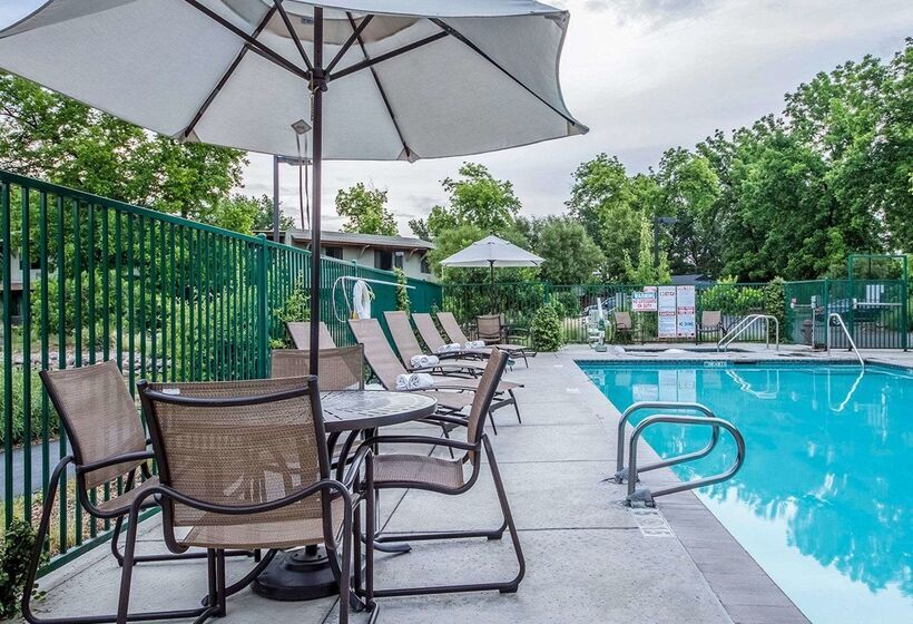 Gaia Hotel & Spa, Ascend Hotel Collection