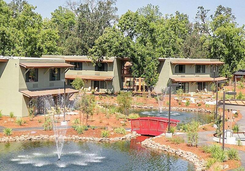 Gaia Hotel & Spa, Ascend Hotel Collection