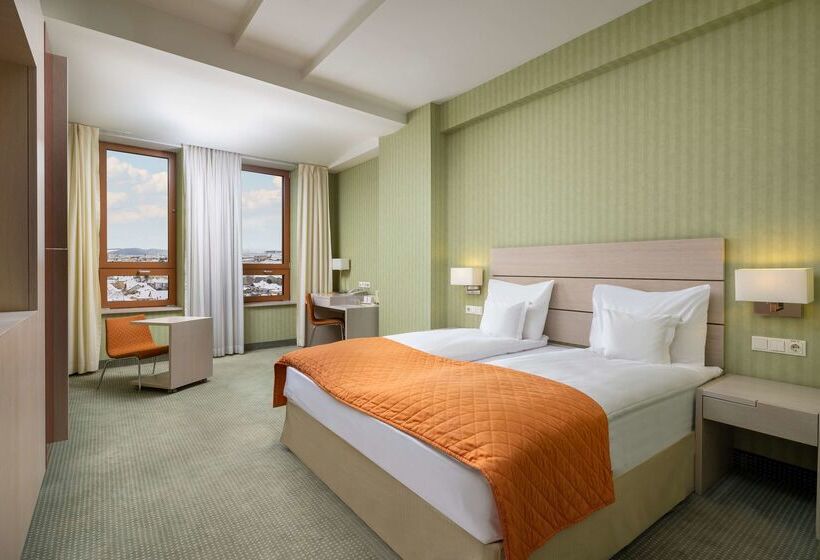 ホテル Golden Tulip Ana Tower Sibiu