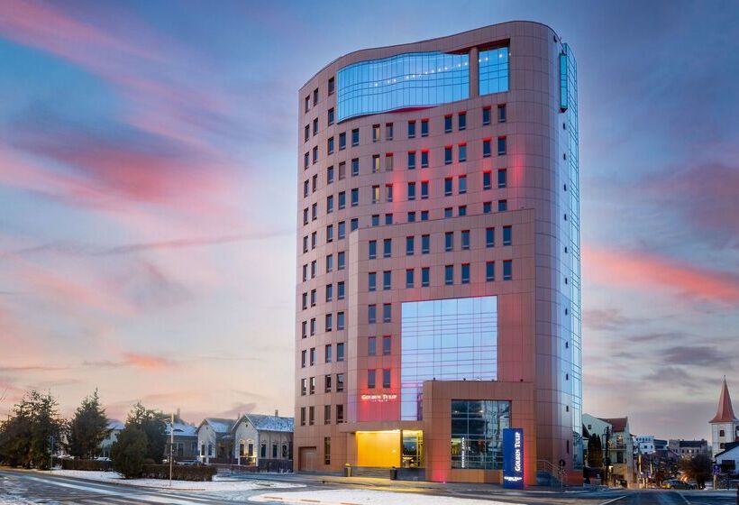 ホテル Golden Tulip Ana Tower Sibiu