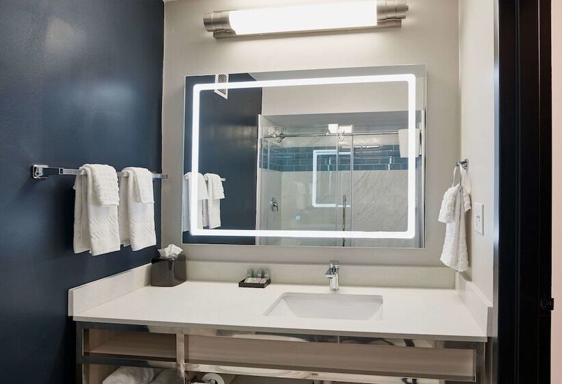 Отель Doubletree By Hilton Hilton Head Island